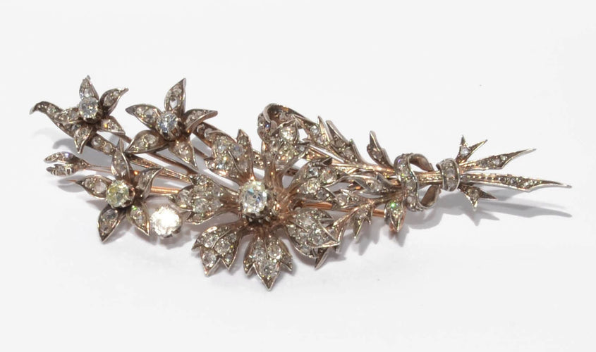 Broche Broche fleur trembleuse en diamant taille ancienne 58 Facettes