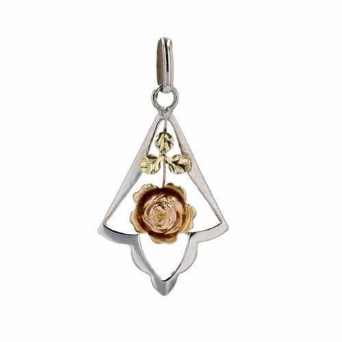 Pendentif Pendentif ancien à la rose 3 ors 58 Facettes CVP67