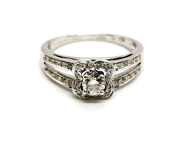 Bague 51 Mauboussin Bague Solitaire Chance of love Or blanc Diamant 58 Facettes 1220714CD