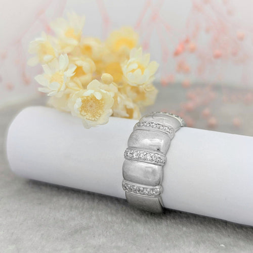 Bague Bague en or blanc et diamants 58 Facettes 16708