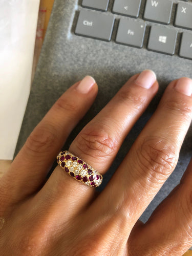 Bague Bague or jaune Boucheron rubis et diamants 58 Facettes