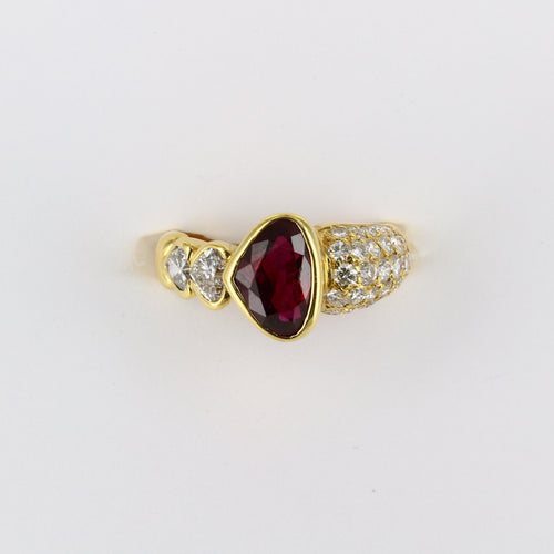 Bague 58 Bague rubis et diamants en or jaune 58 Facettes