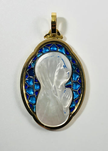 Pendentif Médaille en or, nacre et émail 58 Facettes 31