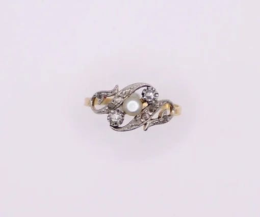 Bague Bague 2 ors, composée d’une perle et de 2 diamants 58 Facettes