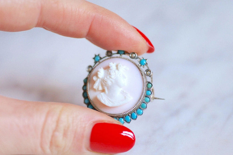 Broche ancienne Autrichienne camée coquille rose, turquoises, et perles sur argent 58 Facettes