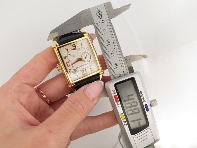 Montre vintage montre GIRARD PERREGAUX vintage 1945 automatique or jaune 18k 58 Facettes 257654