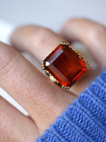 Bague de cocktail saphir synthétique 58 Facettes