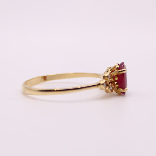 Bague Bague moderne or jaune et rubis, diamants 58 Facettes