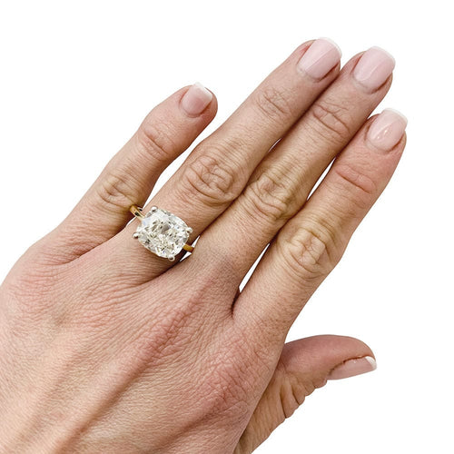 Bague 54.5 Bague diamant 5,97 carats, or et platine. 58 Facettes 31129