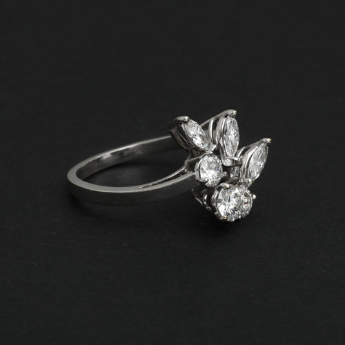 Bague Bague or gris et diamants "Bouquet Précieux" 58 Facettes 823