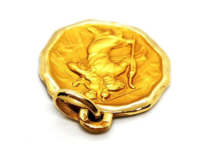 Pendentif Augis Pendentif Religieux Or jaune 58 Facettes 1783188CN