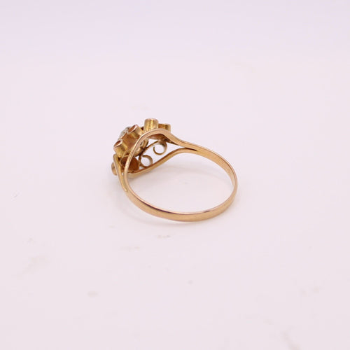 Bague Bague or jaune, pierre blanche 58 Facettes