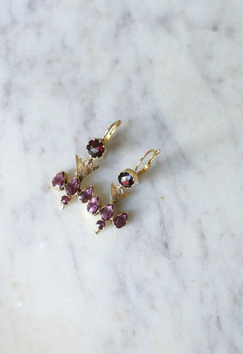 Boucles d'oreilles Boucles d'oreilles pendantes Colombes Or Grenats 58 Facettes