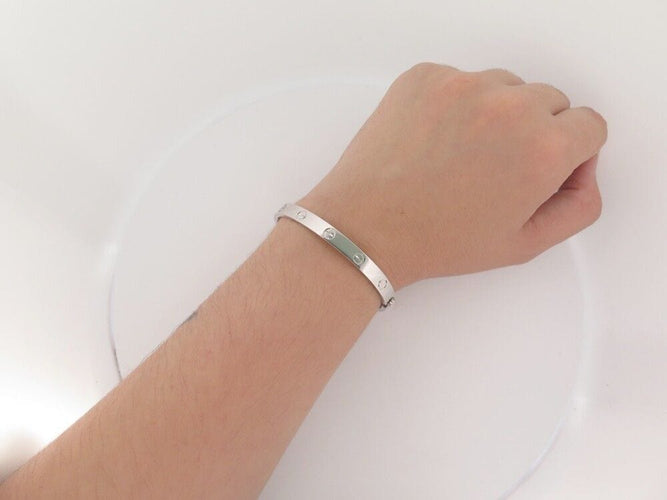 Bracelet Bracelet CARTIER Love 17 cm en or gris 18k 58 Facettes 252503