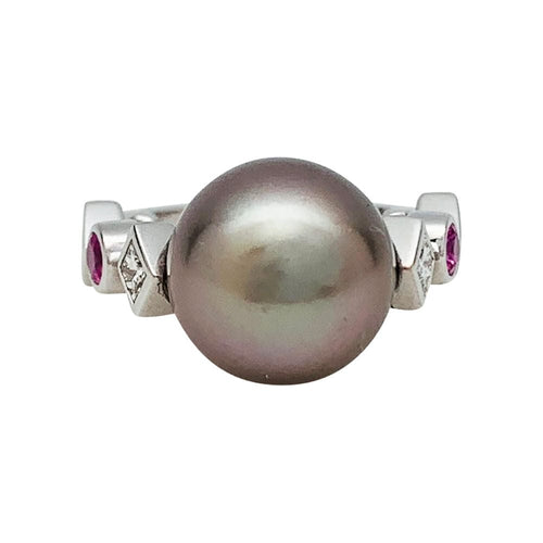 Bague 48 Bague Chaumet, "Clarisse", or blanc, perle de Tahiti. 58 Facettes 30824