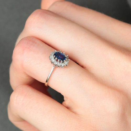 Bague Saphirs / Or Blanc / 48 BAGUE Marguerite « FLEUR » OR & SAPHIR 58 Facettes BO/220062