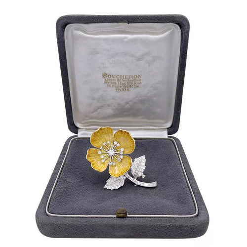 Broche Boucheron - broche, Eglantine , émail et diamants. 58 Facettes 32504