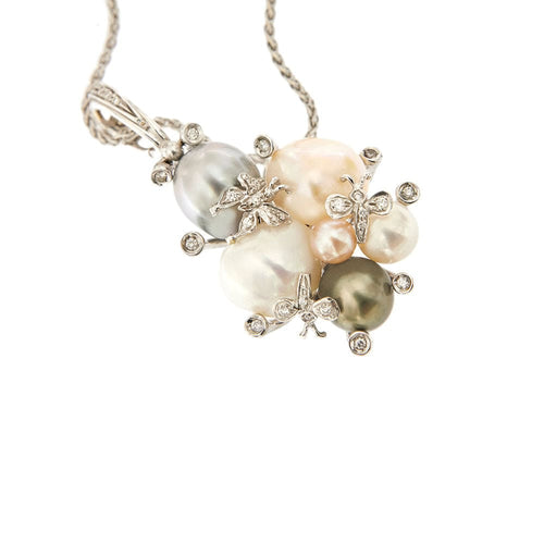 Collier Collier pendentif perles et diamants 58 Facettes 32493