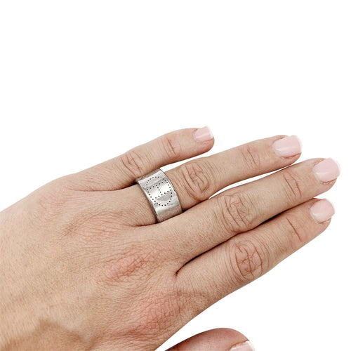Bague 53 Bague Hermès "Eclipse Ruban" en argent. 58 Facettes 30731