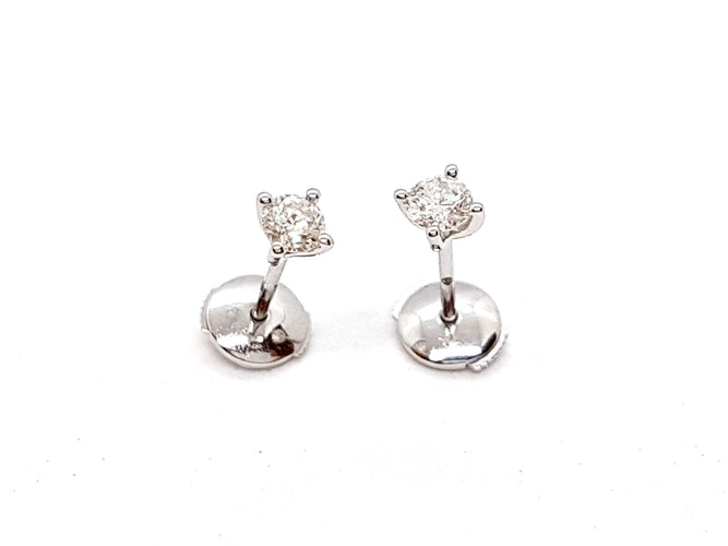 Boucles d'oreilles Boucles d'oreilles Puces Or blanc Diamant 58 Facettes 06426CD
