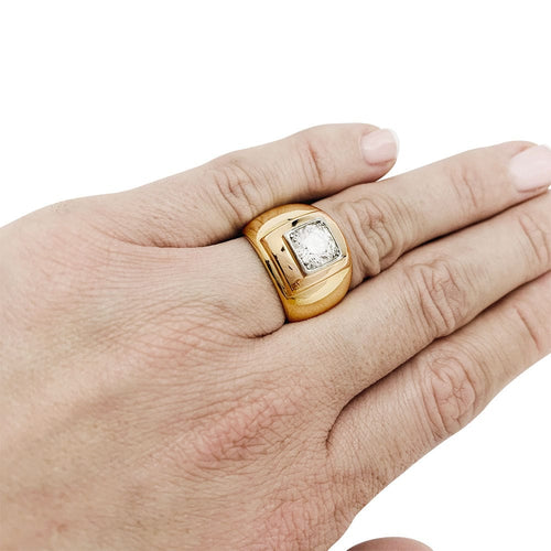 Bague 51 Bague chevalière en deux tons d'or, platine sertissant un diamant. 58 Facettes 30741