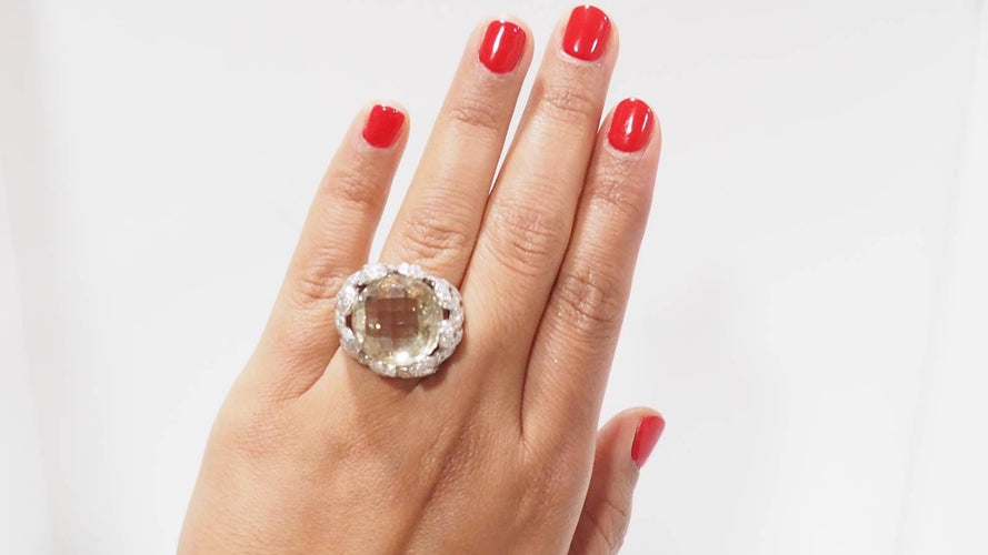 Bague 52.5 Bague en or blanc diamants et citrine 58 Facettes 30957