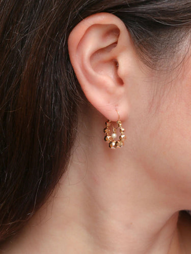 Boucles d'oreilles Créoles vintage boules à facettes or jaune perles 58 Facettes 879