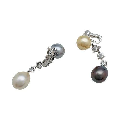 Boucles d'oreilles Boucles d'oreilles Cartier, "Agnès", or blanc, diamants, perles de culture. 58 Facettes 31184