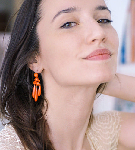 Boucles d'oreilles Boucles d'oreilles girandoles anciennes en or et goutte de corail 58 Facettes