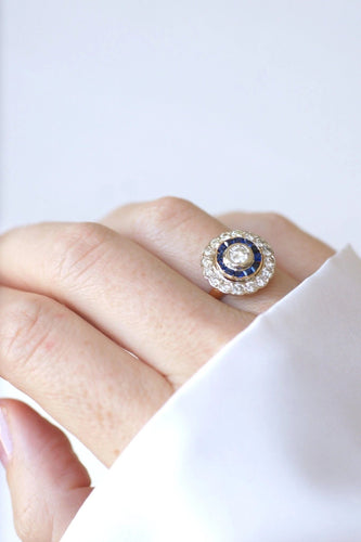 Bague Bague style Art Déco diamants et saphirs calibrés 58 Facettes