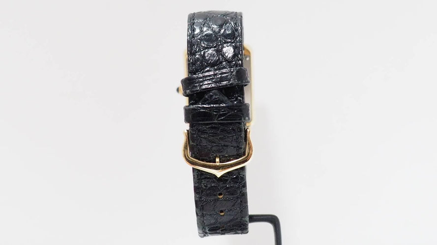 Montre CARTIER - Montre Tank Solo en or jaune 58 Facettes 32068