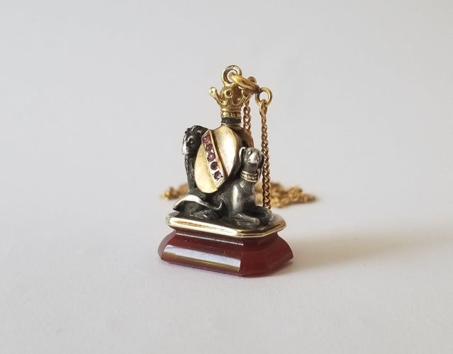 Pendentif Collection - chaine et pendentif sceau, or argent et rubis 58 Facettes