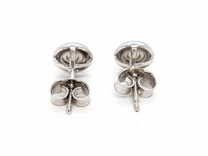 Boucles d'oreilles Boucles d'oreilles Puces Or blanc Diamant 58 Facettes 06446CD