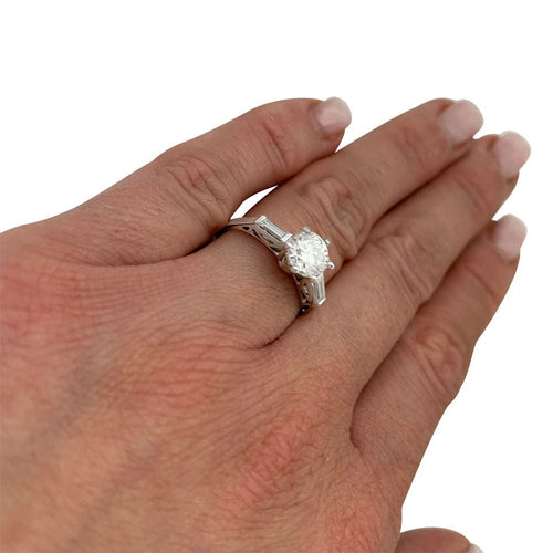 Bague 54 Bague en or blanc, diamant 1,08 carat. 58 Facettes 31231