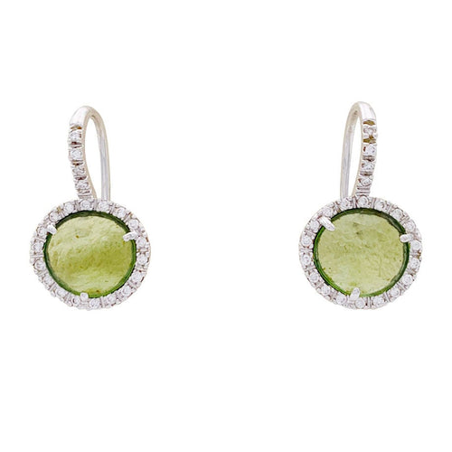 Boucles d'oreilles Boucles d'oreilles Pomellato "Colpo di Fulmine", or blanc, péridots, diamants. 58 Facettes 32766