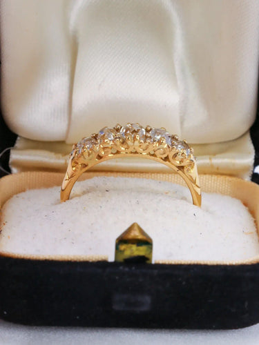 Bague 60.5 Bague jarretière Or jaune Diamants 58 Facettes J155