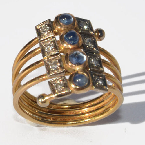 Bague Bague or jaune 1910 saphirs cabochon et diamants 58 Facettes