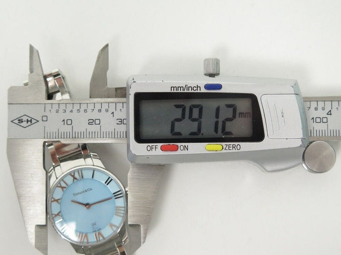 Montre montre TIFFANY & CO atlas acier 29mm quartz boite lady 58 Facettes 255501