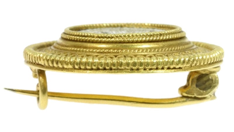 Broche Castellani - broche en or 58 Facettes 12131-0068