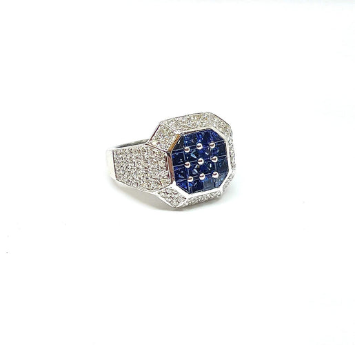 Bague Chevalière or blanc saphirs calibrés et diamants 58 Facettes