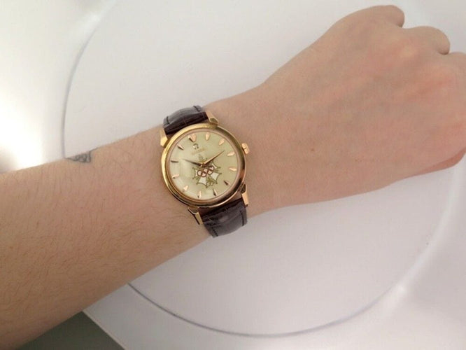 Montre vintage montre OMEGA 2850 sc seamaster xvi j.o melbourne auto 34mm or 18k 58 Facettes 246801