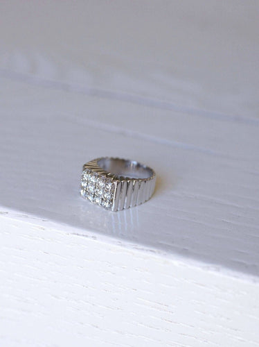 Bague chevalière godrons Art Deco diamants 58 Facettes