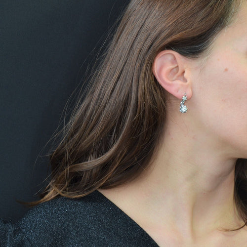 Boucles d'oreilles Boucles d'oreilles or blanc diamants en dormeuses 58 Facettes 22-161A