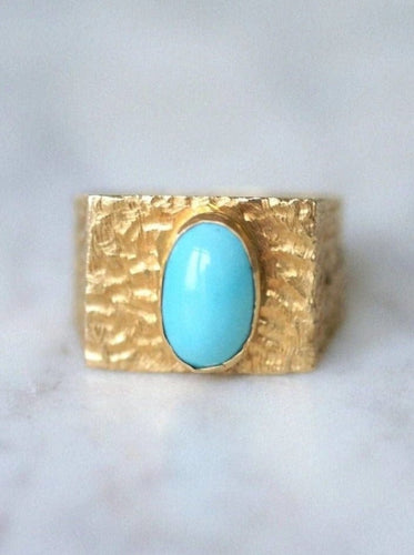 Bague chevalière or martelé et turquoise 58 Facettes