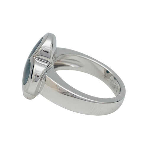 Bague 48 Bague Van Cleef & Arpels modèle "Pure Alhambra" en or blanc, nacre grise. 58 Facettes 31353