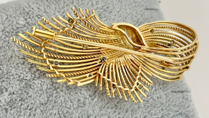 Broche Broche Rétro Or Jaune 0.50 Ct Diamants 58 Facettes