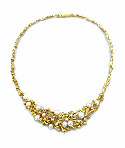 Collier GILBERT ALBERT. Collier or jaune, perles et diamants 58 Facettes