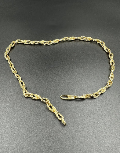 Collier GILBERT ALBERT. Collier or jaune 18K 58 Facettes