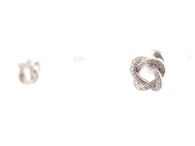Boucles d'oreilles boucles d'oreilles POIRAY puces tresse or blanc diamants 58 Facettes 254847