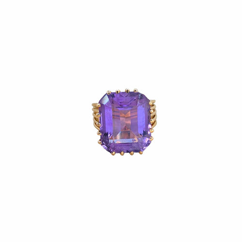 Bague Bague en or jaune et Améthyste 58 Facettes 18690